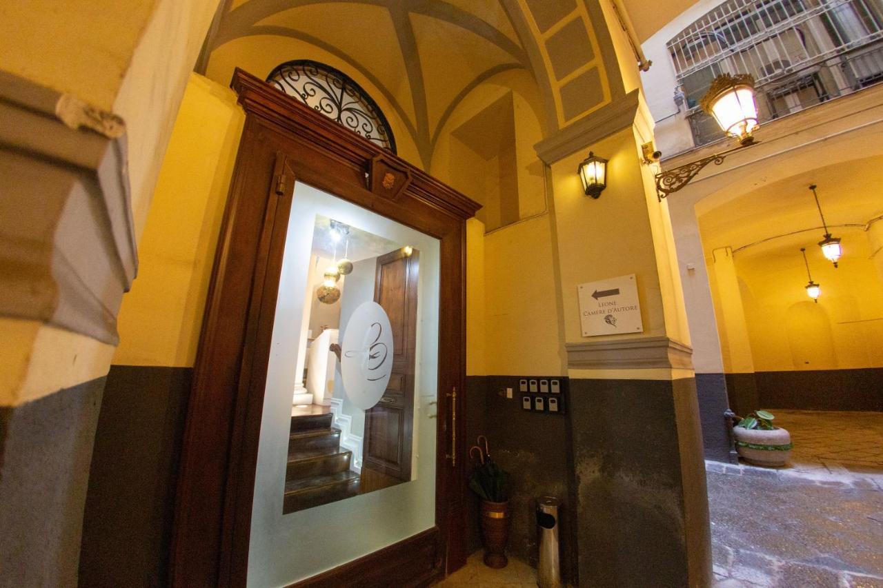 Leone Camere D'Autore - Chiaia Naples Exterior photo